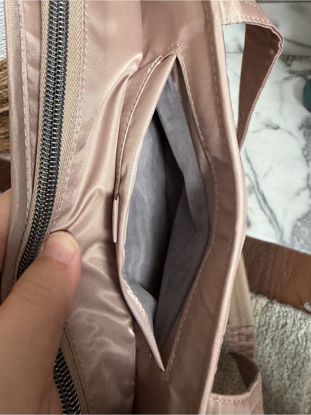 Lug Paddle Tote Bag in Sought After Sand Taupe with Seashore Interior - NWT - Picture 6 of 8